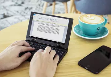 Peakago - prawdopodobnie najmniejszy laptop