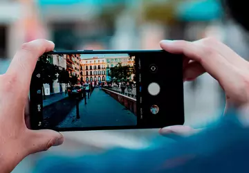 Funkcja asystenta przedniej kamery w MIUI: ...