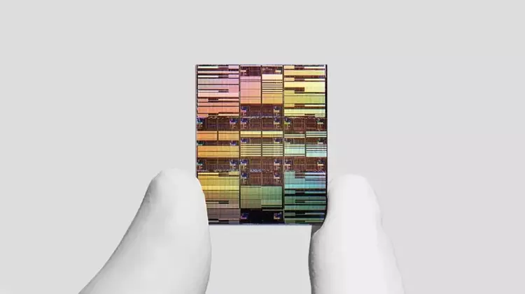 IBM tworzy pierwszy na świecie chip ...