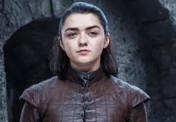 Arya Stark wraca: Media informują, że ...