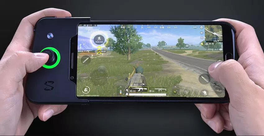 xiaomi-blackshark-released-gaming-phone-gamepad.jpg