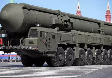 Rosja uderzyła w Ukrainę międzykontynentalną rakietą ...