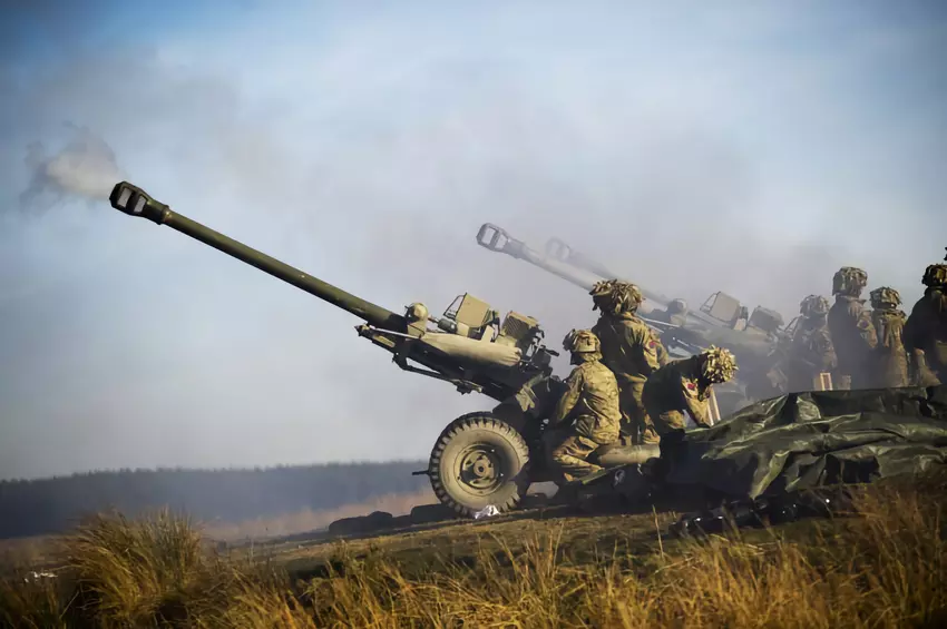 Dobry dodatek do M777: ukraińscy strzelcy otrzymają 105-mm brytyjskie haubice L119
