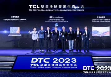 Firma TCL zaprezentowała panel OLED 4K ...