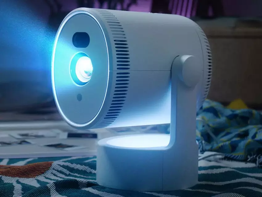 LG zapowiada kompaktowy projektor 4K za 1700 USD, który może wyświetlać obrazy o przekątnej do 120 cali