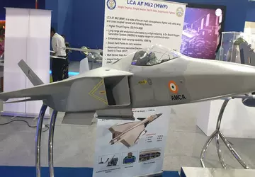 Indie zatwierdzają pełny rozwój myśliwca piątej ...