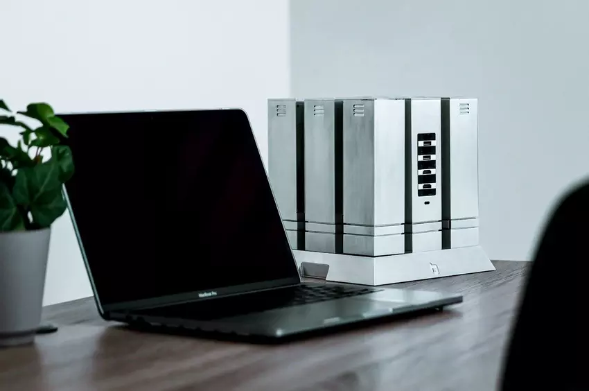 Poznaj „Box”, zdecentralizowany serwer w chmurze, który pozwala na posiadanie własnych danych zamiast Amazon lub Google