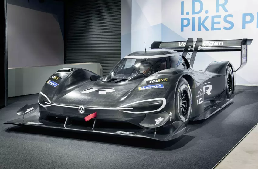 Wyścigi Volkswagen ID R Pikes Peak: moc 680 KM i przyspieszenie do setek w 2,25 sekundy