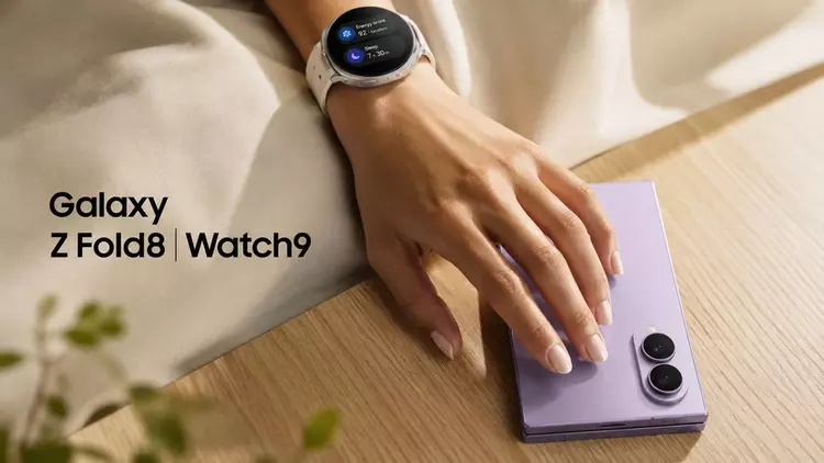 Samsung Galaxy Z Fold8: Nowoczesny tytanowy ...
