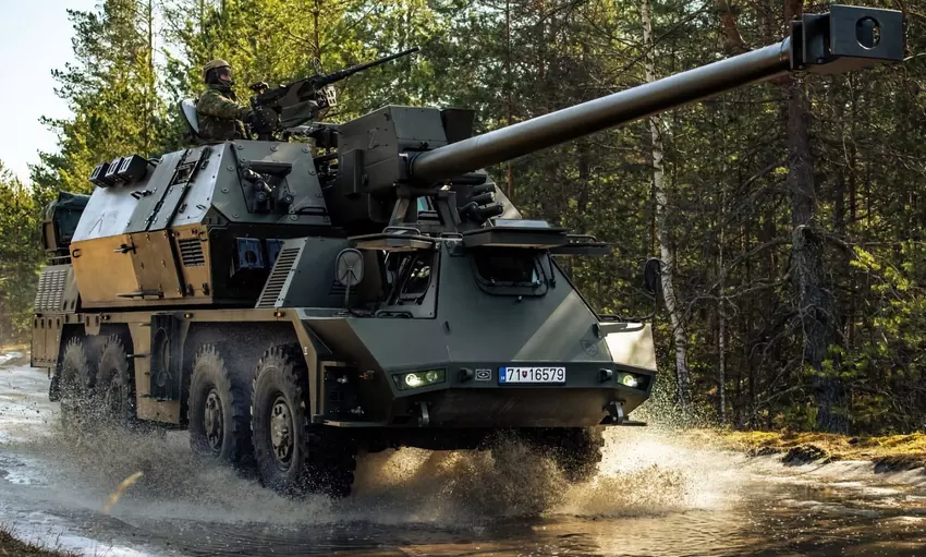 Prezent na urodziny Putina: Słowacja przekazuje Ukrainie dodatkową partię SAU Zuzana 2 o zasięgu do 41 km