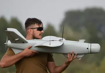 AFU pokazuje, jak M982 Excalibur i ...