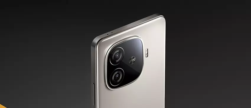 iQOO Neo 10R jest prezentowany w kolorze MoonKnight Titanium