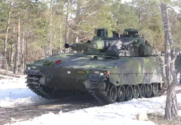 Świetne uzupełnienie M2 Bradley, Stryker i ...