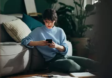 Meta ostrzega kobiety przed oszustami podszywającymi ...