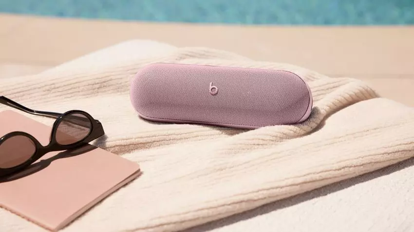 Beats Pill wypuściły w nowych kolorach Navy Blue i Blush Pink