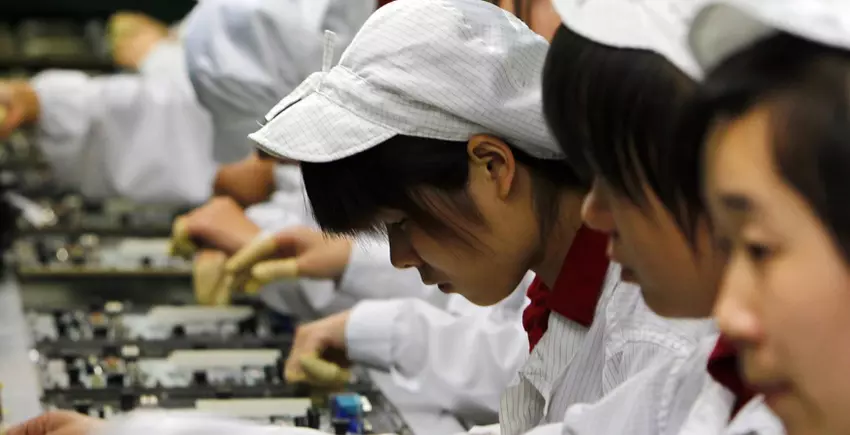 Foxconn oskarżył, że firma wykorzystuje pracę dzieci do budowy iPhone'ów