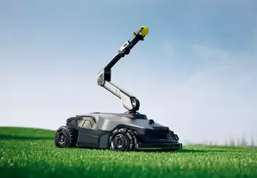 IFA 2025: NexLawn demonstruje Master X ...