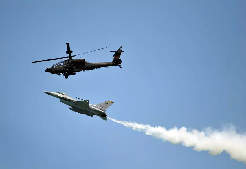 Amerykański Lockheed wygrywa kontrakt na modernizację singapurskich myśliwców F-16