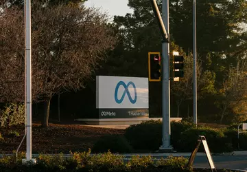 Komisja Europejska ukarała firmę Meta grzywną ...