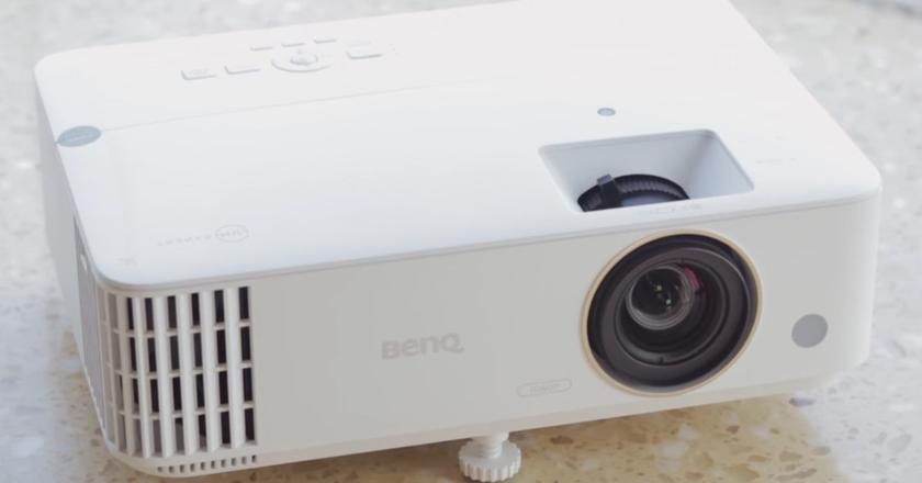 BenQ TH685P projektor do konsoli
