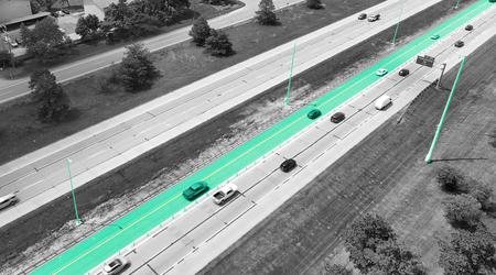 W Stanach Zjednoczonych rozpoczęła się budowa pierwszej inteligentnej autostrady, która będzie ostrzegać kierowców przed niebezpieczeństwami i korkami.