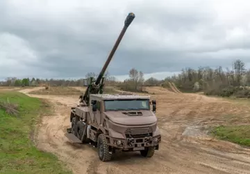 Francja przekaże Ukrainie 12 dodatkowych jednostek ...