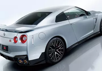 Nissan GT-R kończy 18-letnią erę: zamówienia ...