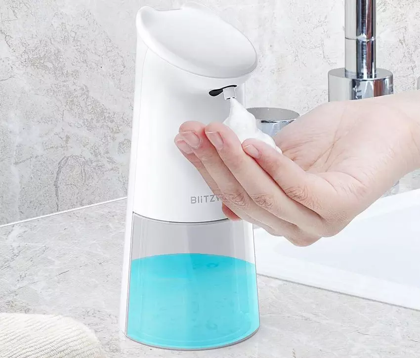 dozownik dotykowy do mydła w płynie