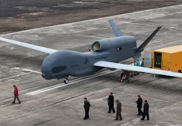 KRLD "ukradła" amerykański samolot RQ-4 Global ...