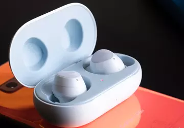 Źródło: Słuchawki Samsung Galaxy Buds + ...