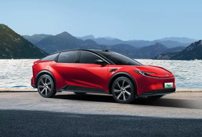 FAW-Toyota bZ5. Ilustracja: FAW-Toyota