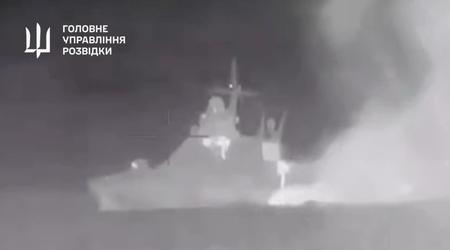 Unikalne nagranie: ukraiński wywiad pokazał, jak dron morski Magura V5 zniszczył rosyjski patrolowiec "Siergiej Kotow" (wideo)
