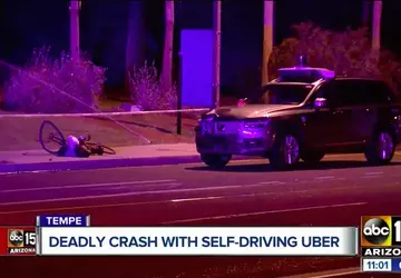 Kierowca Ubera zamieszany w pierwszy w ...