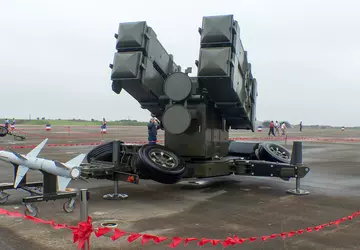 Włochy przekażą Ukrainie systemy obrony powietrznej ...