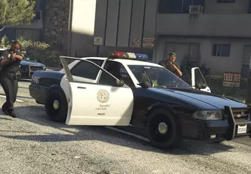 Londyńska policja aresztuje hakera, który mógł ...