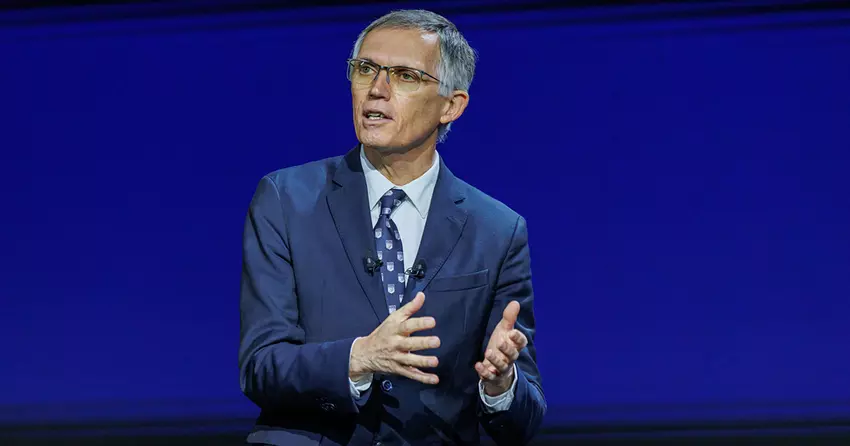 CEO Stellantis, Carlos Tavares, niespodziewanie zrezygnował ze stanowiska, a firma będzie zarządzana przez "tymczasowy komitet wykonawczy".