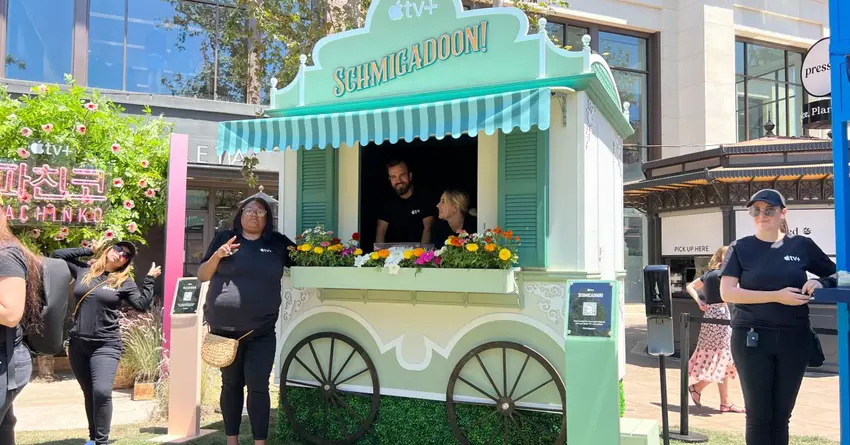 Programy Apple TV+ ożywają dzięki „Severance” i „Ted Lasso” wśród wyskakujących okienek w The Grove Apple Store [Galeria]
