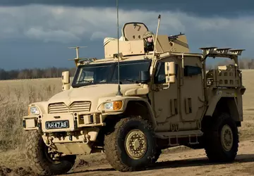 Siły Zbrojne Ukrainy otrzymały brytyjskie pojazdy ...