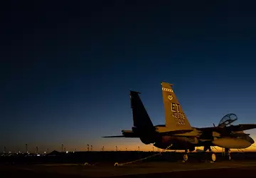 Siły powietrzne USA zwiększą o jedną ...