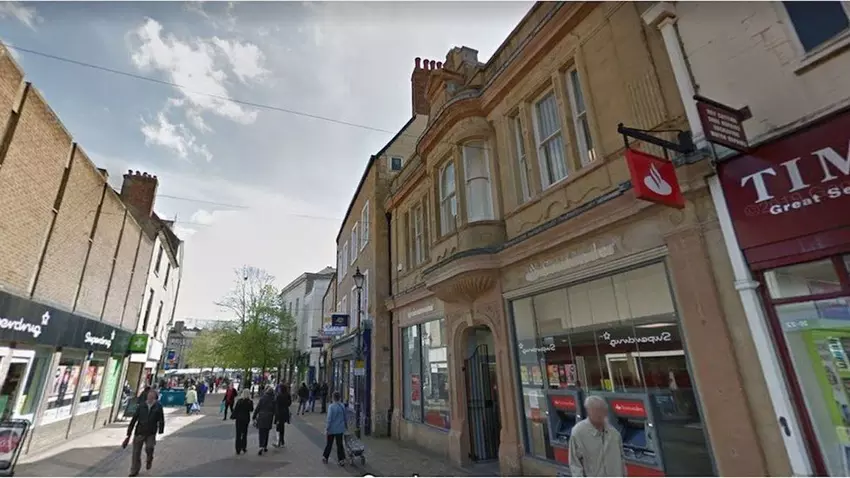 Drony pomagają złapać podejrzanych o napad na bank