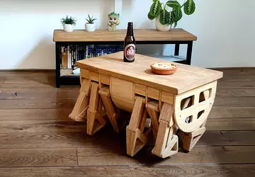 Carpentopod: stolik kawowy, który może chodzić ...