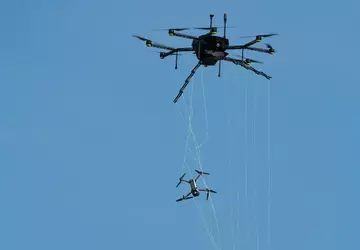 Eagle One - ośmiornica z dwiema ...