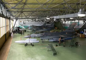 USA zatwierdzają sprzedaż 246 pocisków powietrze-powietrze ...