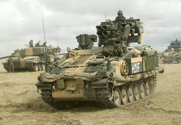 Brytyjskie systemy obrony powietrznej Stormer HVM ...