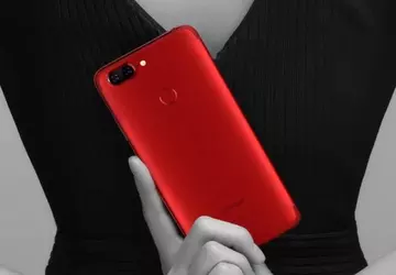 Sieć ma teaser z cech nowego ...