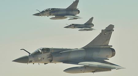 Francuskie myśliwce Mirage 2000-5F niszczą tuzin dronów Houthi Shahed