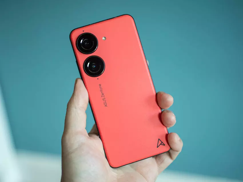 Insider: ASUS przygotowuje się do premiery flagowego smartfona Zenfone 11 Ultra