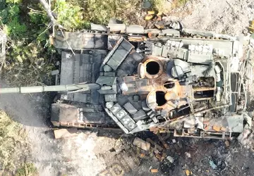 Rosyjski zmodernizowany czołg T-90 "Breakthrough" kosztujący ...