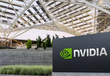 Nvidia +80 % od początku 2025 ...