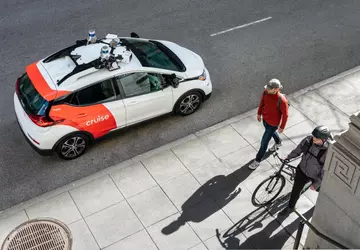 Cruise rozpoczął testy autonomicznych samochodów w ...